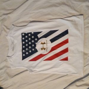 Boys under armour size 7